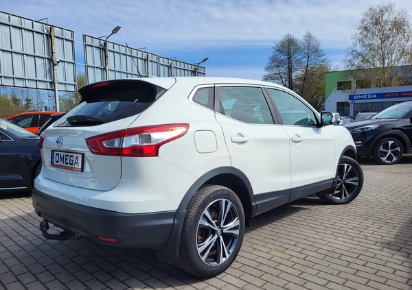 Nissan Qashqai cena 58000 przebieg: 165000, rok produkcji 2017 z Nowy Sącz małe 106